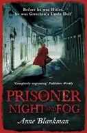 Book cover of Prisoner of night and fog