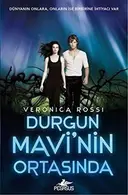 Book cover of Durgun Mavinin Ortasinda