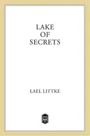 Book cover of Lake of secrets
