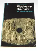 Book cover of Digging Up the Past