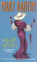 Book cover of Auntíe mayhem