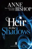 Book cover of Heir to the Shadows