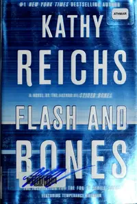 Book cover of Flash and bones