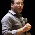 Photo of Simon Sinek