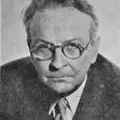 Photo of Raymond Chandler