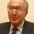 Photo of Richard Pipes