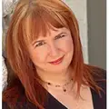 Photo of Rebecca Moesta