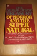 Book cover of The Arbor House Treasury of Horror and the Supernatural