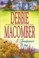 Book cover of 8 Sandpiper Way