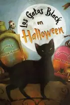 Book cover of Los gatos black on Halloween