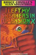 Book cover of I left my sneakers in dimension X
