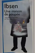 Book cover of Une maison de poupée