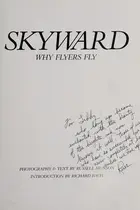 Book cover of Skyward