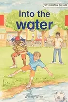 Book cover of Into the Water