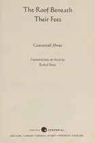 Book cover of The roof beneath their feet
