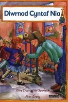 Book cover of Diwrnod cyntaf Nia