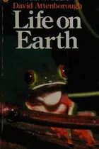 Book cover of Life on Earth: A Natural History