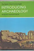 Book cover of Introducing archaeology