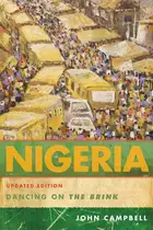 Book cover of Nigeria: Dancing on the Brink