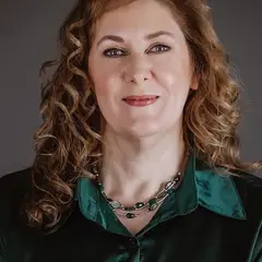 Photo of Shanna Hatfield