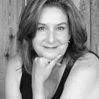 Photo of Lori Borrill