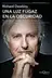 Book cover of Una luz fugaz en la oscuridad